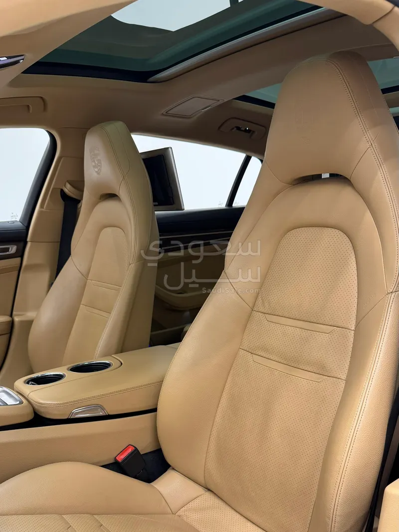 2018 بورش بانميرا 4 اس اكسيكيتف