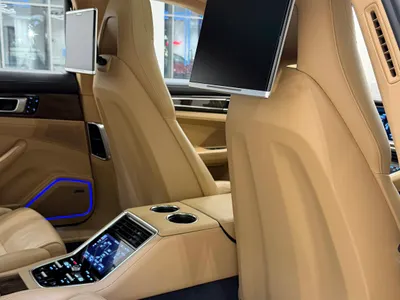 2018 بورش بانميرا 4 اس اكسيكيتف