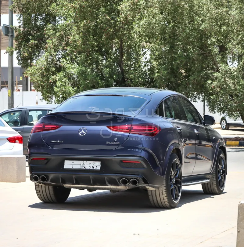 2024 مرسيدس - بنز جي إل إي 53 أي إم جي