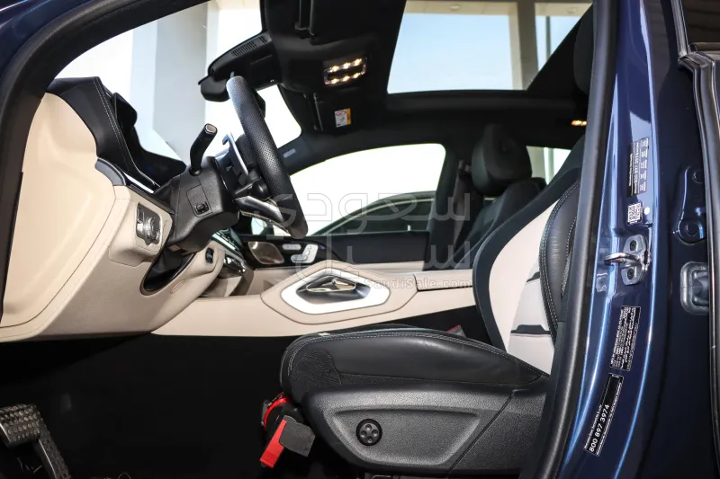 2024 مرسيدس - بنز جي إل إي 53 أي إم جي