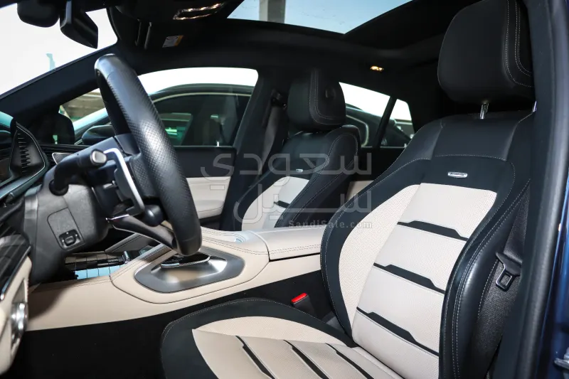 2024 مرسيدس - بنز جي إل إي 53 أي إم جي