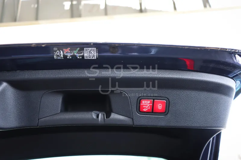 2024 مرسيدس - بنز جي إل إي 53 أي إم جي