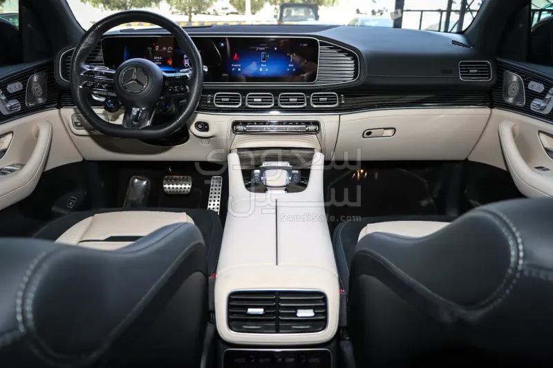 2024 مرسيدس - بنز جي إل إي 53 أي إم جي