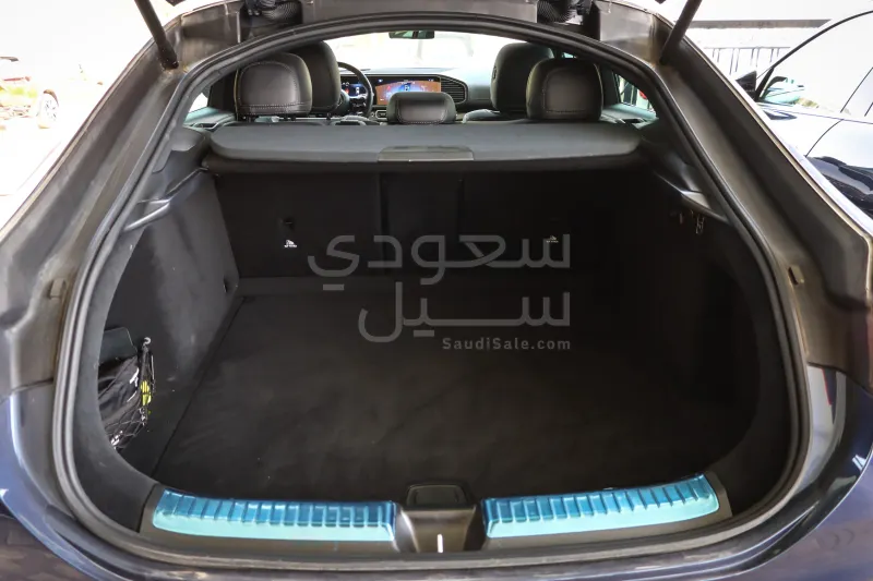 2024 مرسيدس - بنز جي إل إي 53 أي إم جي