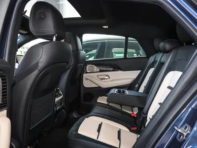 2024 مرسيدس - بنز جي إل إي 53 أي إم جي