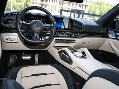 2024 مرسيدس - بنز جي إل إي 53 أي إم جي