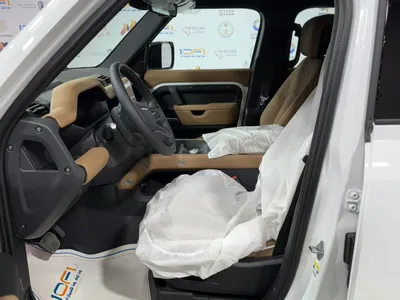 2025 لاند روفر ديفيندر 110