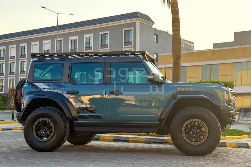 2022 فورد برونكو رابتر