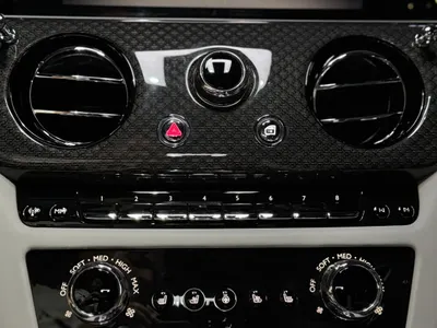 2022 رولز رويس قوست بلاك بادج