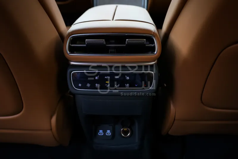 2025 جينيسيس جي في 80