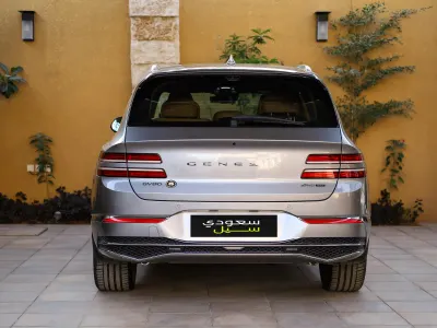 2025 جينيسيس جي في 80