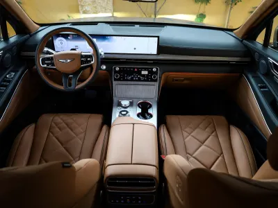 2025 جينيسيس جي في 80