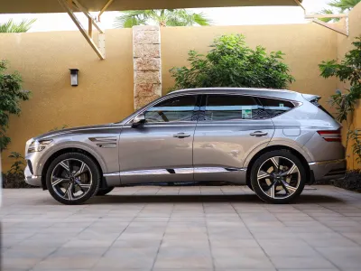 2025 جينيسيس جي في 80