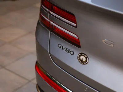 2025 جينيسيس جي في 80