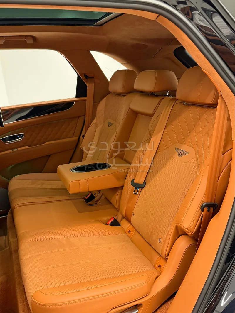 2023 بنتلي بنتايجا اس