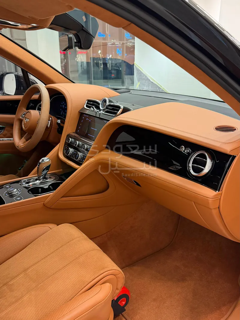 2023 بنتلي بنتايجا اس