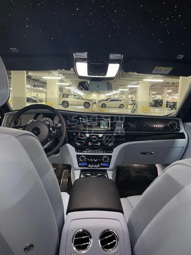 2023 رولز رويس قوست