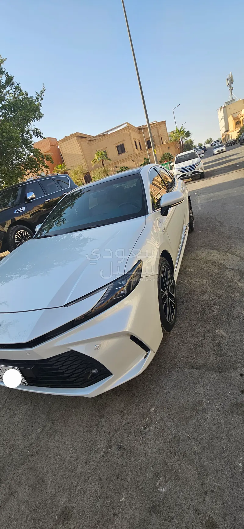 2025 تويوتا كامري ال اي