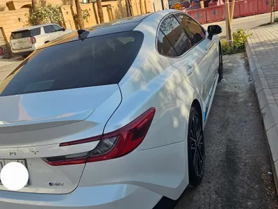 2025 تويوتا كامري ال اي