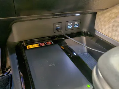 2025 تويوتا كامري ال اي