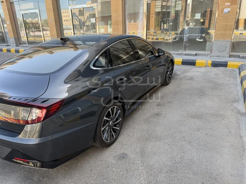 2022 هيونداي سوناتا سمارت بلس