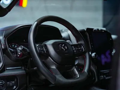 2022 دودج رام تي ار اكس