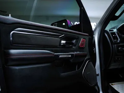 2022 دودج رام تي ار اكس