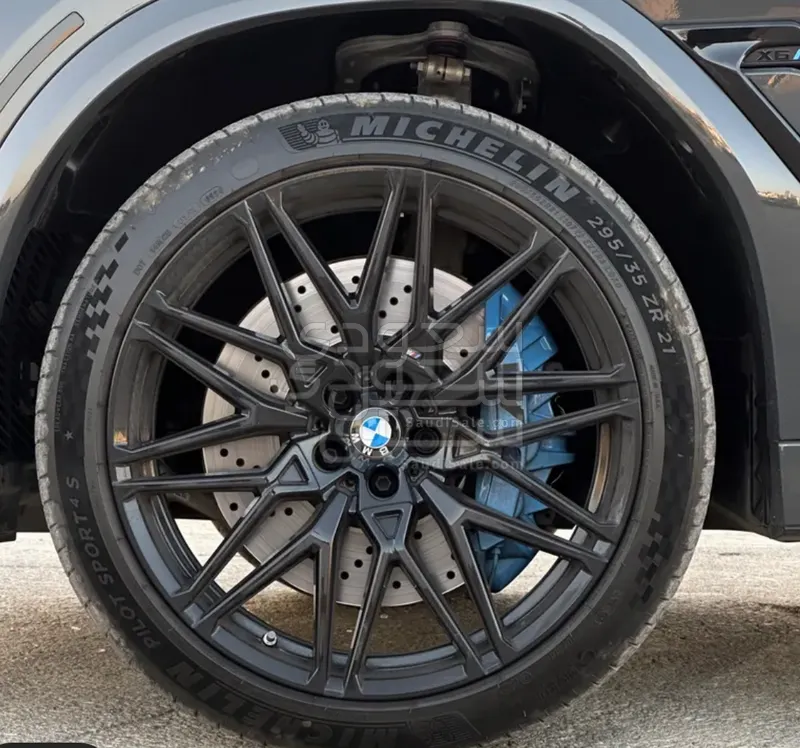 2025 BMW X Series 6M competition