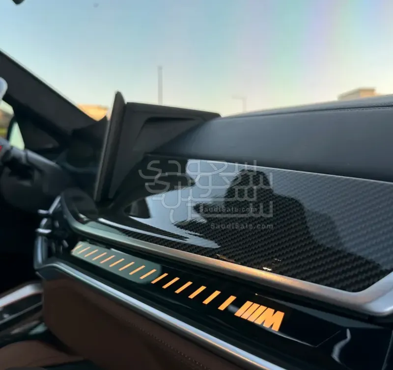 2025 BMW X Series 6M competition