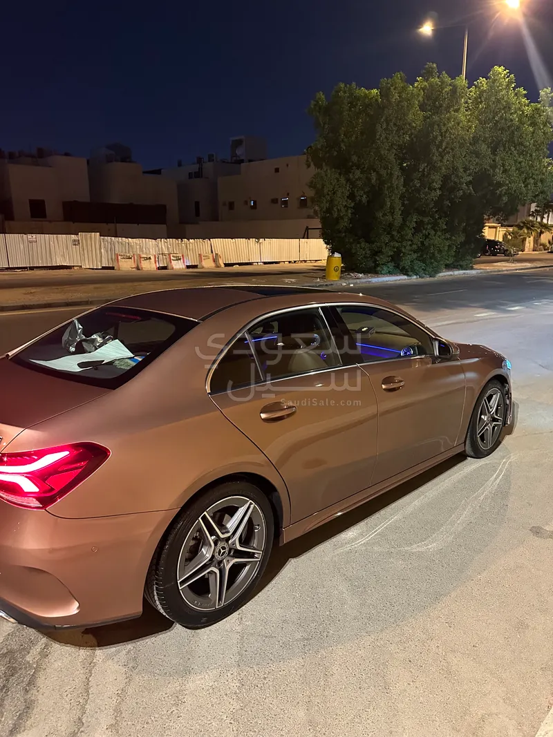 2022 مرسيدس - بنز أي 200 أي إم جي