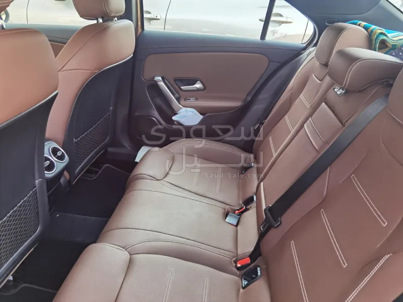 2022 مرسيدس - بنز أي 200 أي إم جي