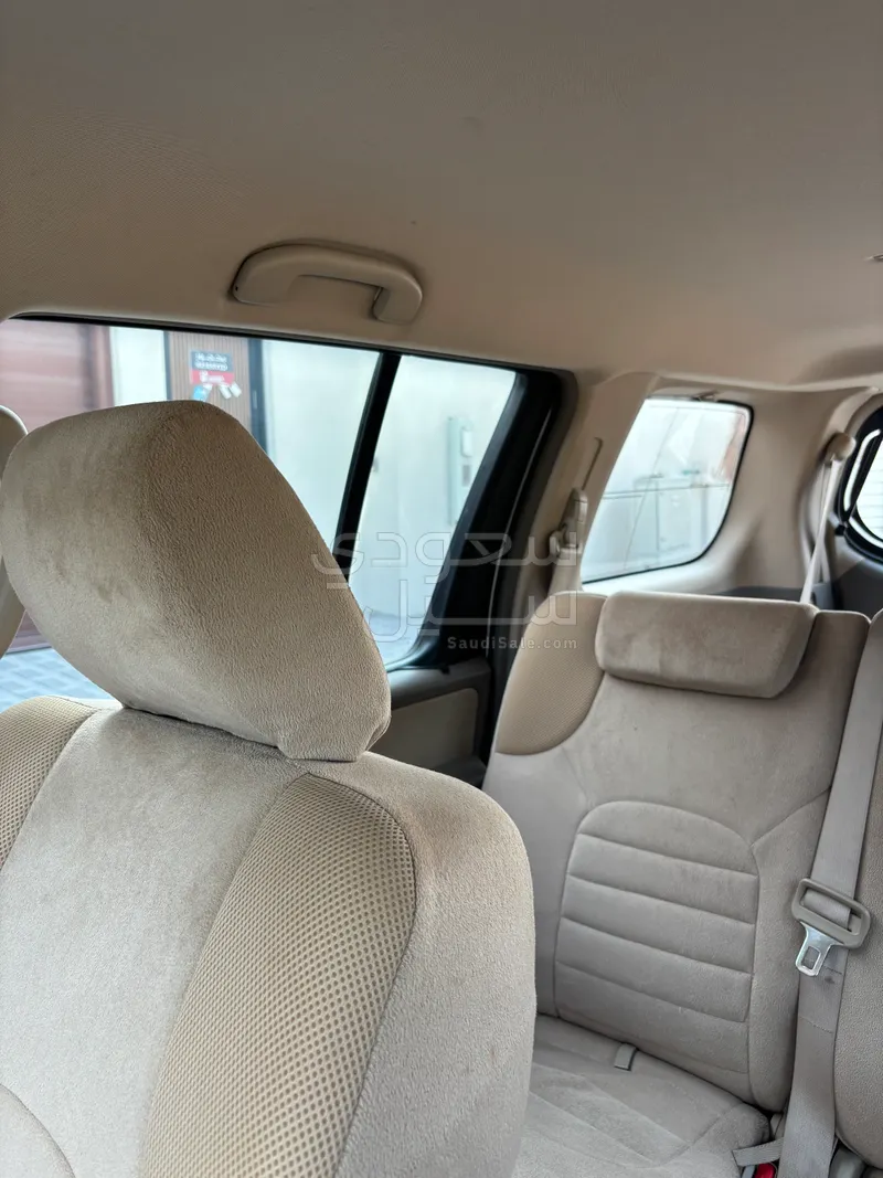 2010 نيسان باثفايندر