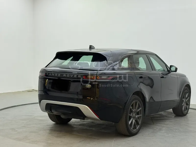 2021 لاند روفر رينج روفر فيلار اس