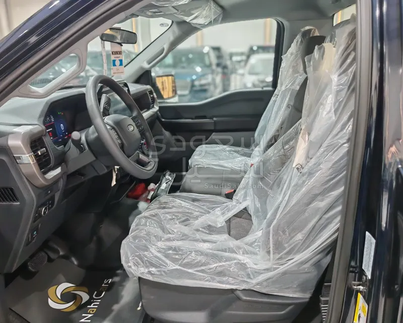 2025 فورد اف 150