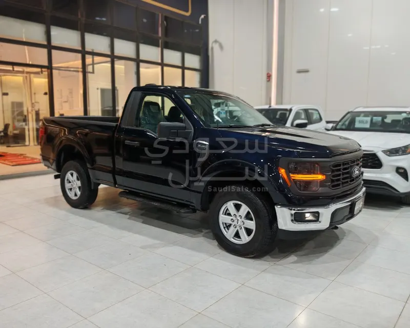 2025 فورد اف 150