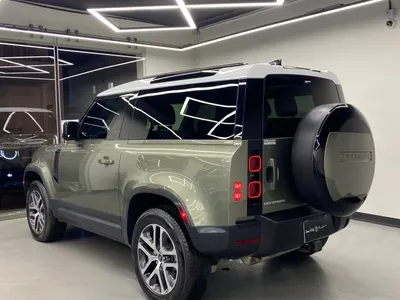 2024 لاند روفر ديفيندر 90