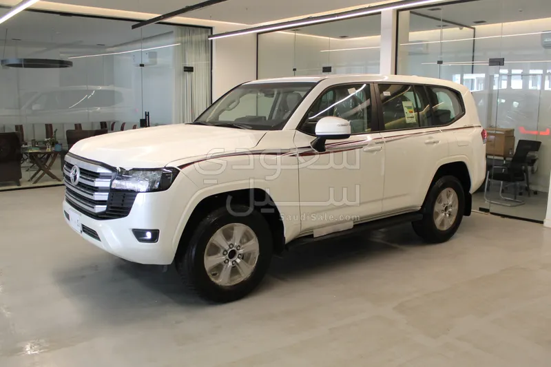 2025 تويوتا لاند كروزر جي اكس ار