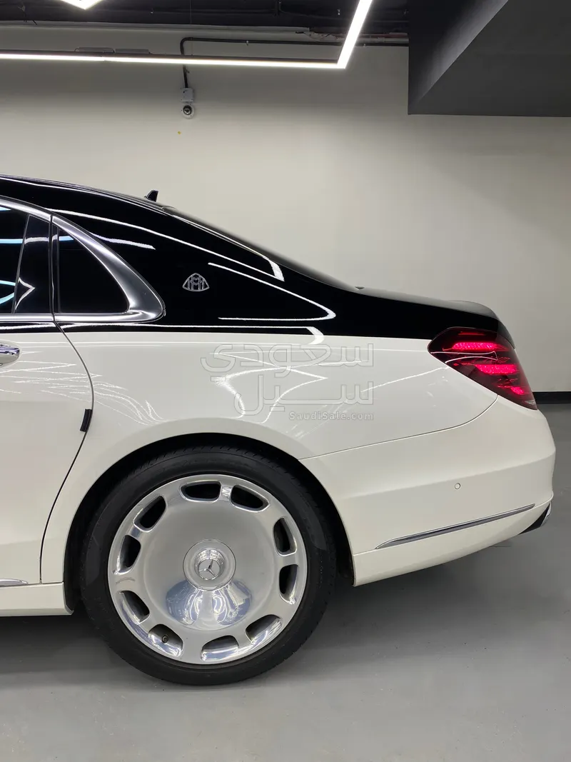 2018 مرسيدس - بنز إس 560 مايباخ