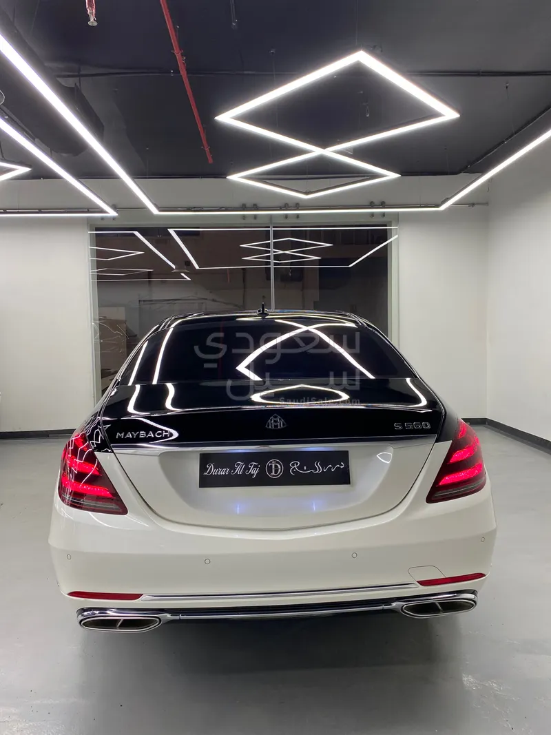 2018 مرسيدس - بنز إس 560 مايباخ