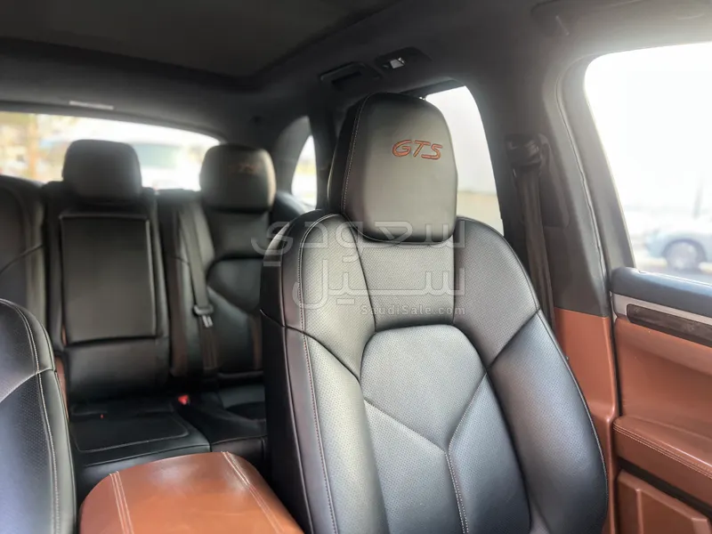 2016 بورش كايين جي تي اس