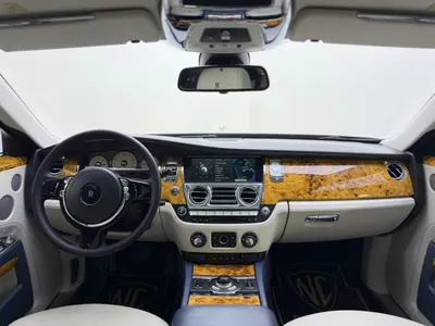 2010 رولز رويس قوست