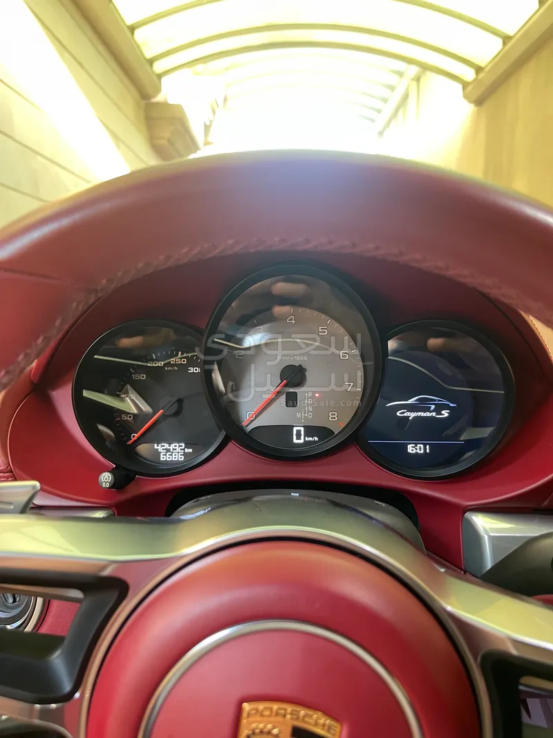 2018 بورش كايمان اس