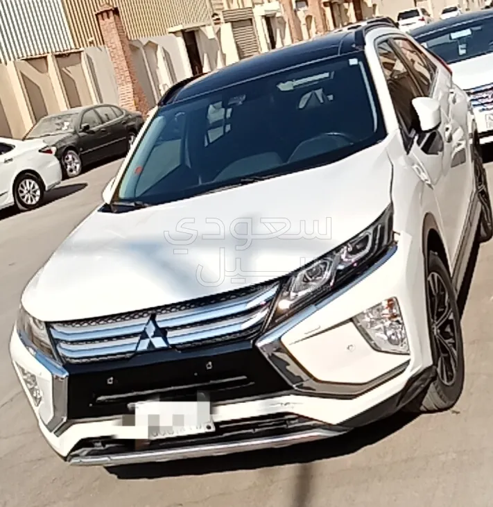 2018 متسوبيشي اكليبس كروس