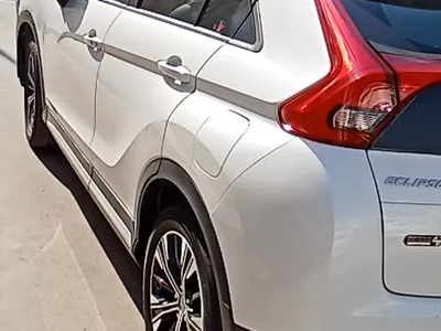 2018 متسوبيشي اكليبس كروس