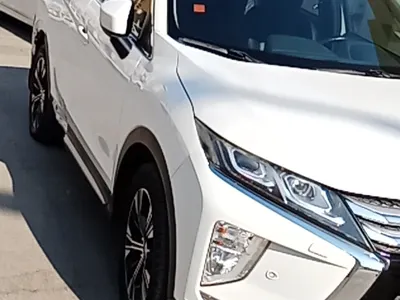 2018 متسوبيشي اكليبس كروس