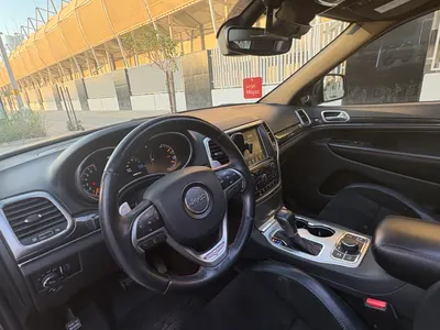 2017 جييب جراند شيروكي تريل هوك