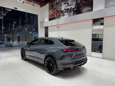 2022 لمبرجيني اوروس