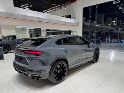 2022 لمبرجيني اوروس