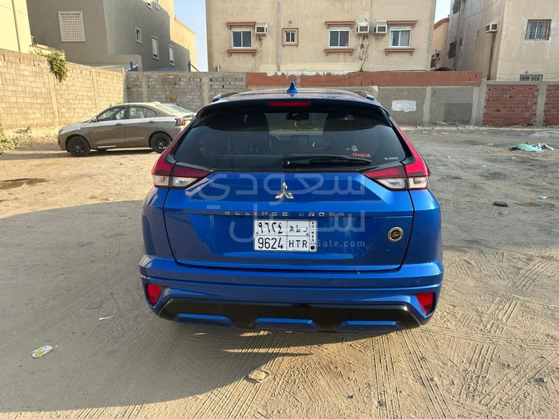 2024 متسوبيشي اكليبس كروس