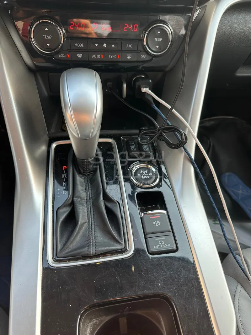 2024 متسوبيشي اكليبس كروس